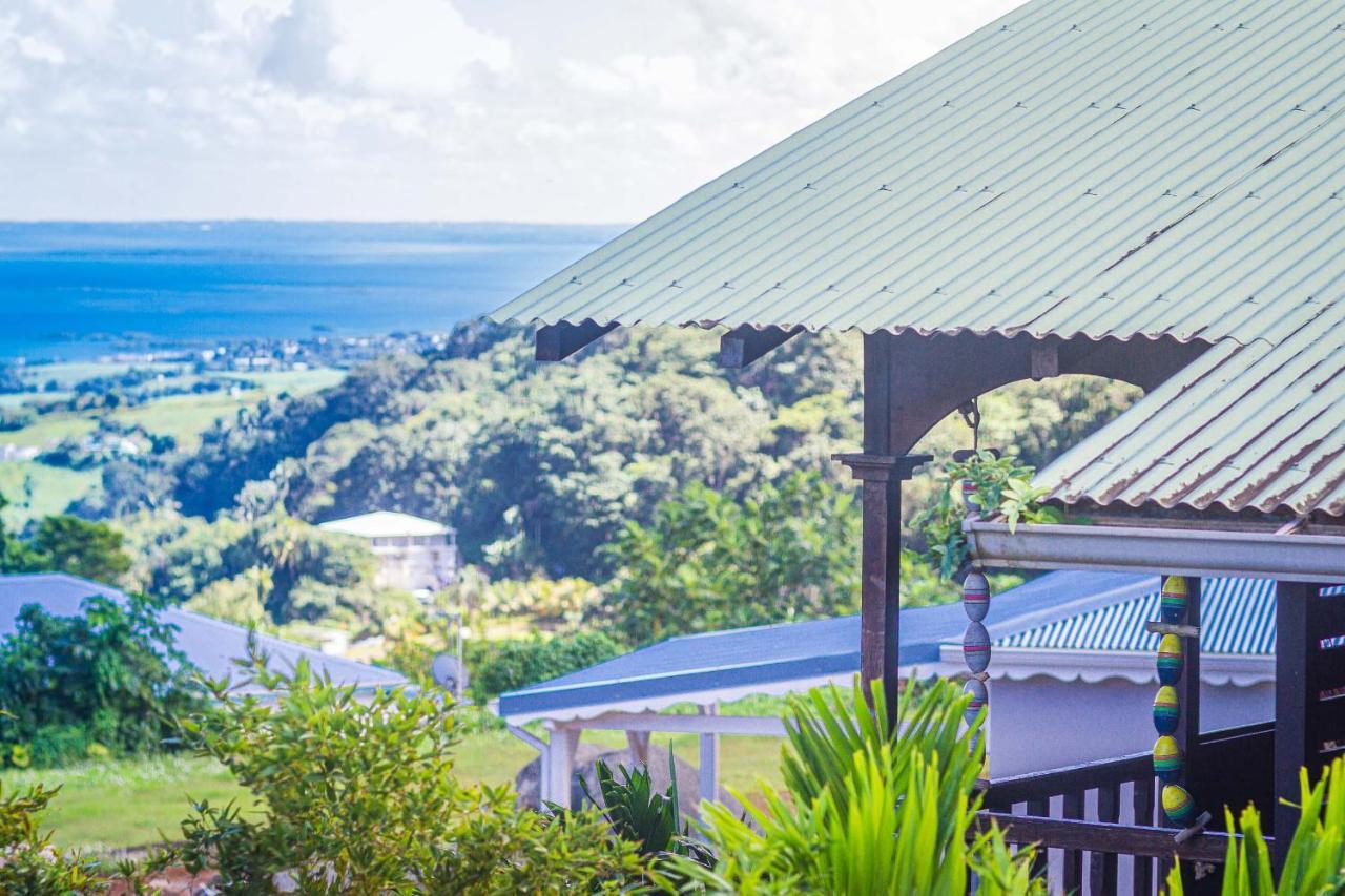 Piton Bungalows Ecolodges Deshaies Ngoại thất bức ảnh