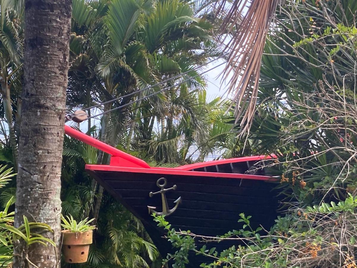 Piton Bungalows Ecolodges Deshaies Ngoại thất bức ảnh
