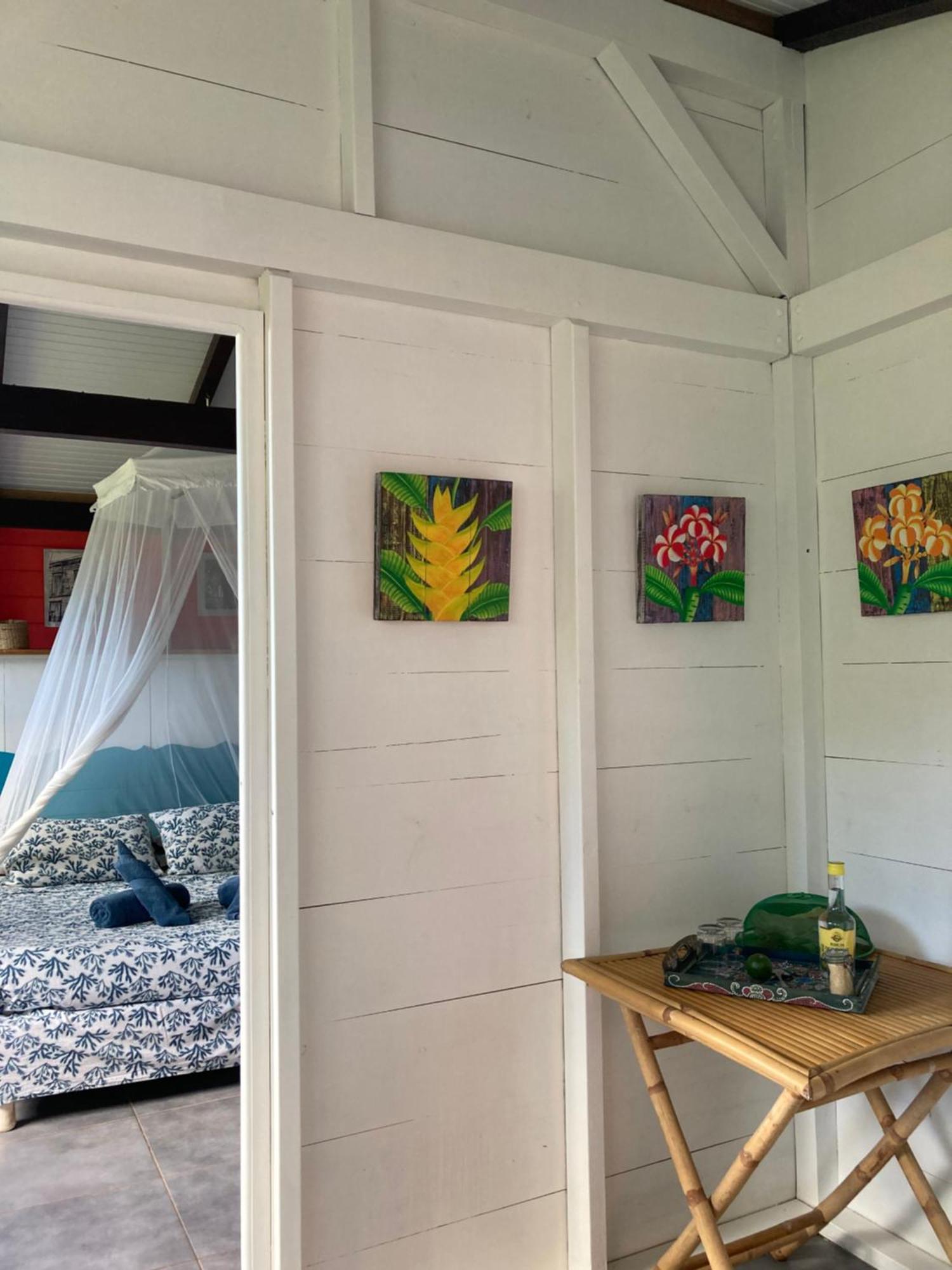 Piton Bungalows Ecolodges Deshaies Ngoại thất bức ảnh